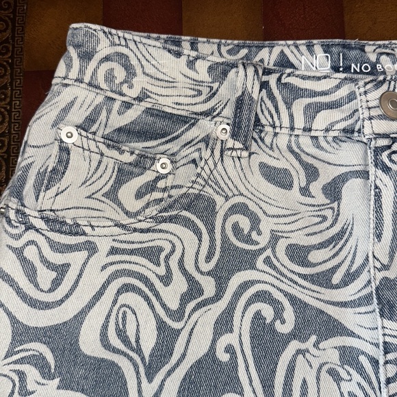 Shorts Midi High Rise Juniors size 9 Raw Hem multicolor two tone blue NWT - Picture 4 of 14